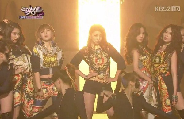120413 KBS Music Bank (4Minute) 120413 KBS Music Bank (4Minute)