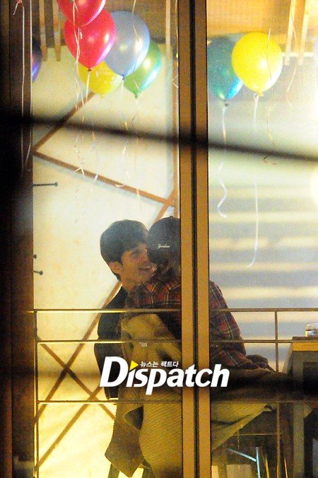 Jessica、李棟旭參加鄭俊河的生日派對 Jessica、李棟旭參加鄭俊河的生日派對