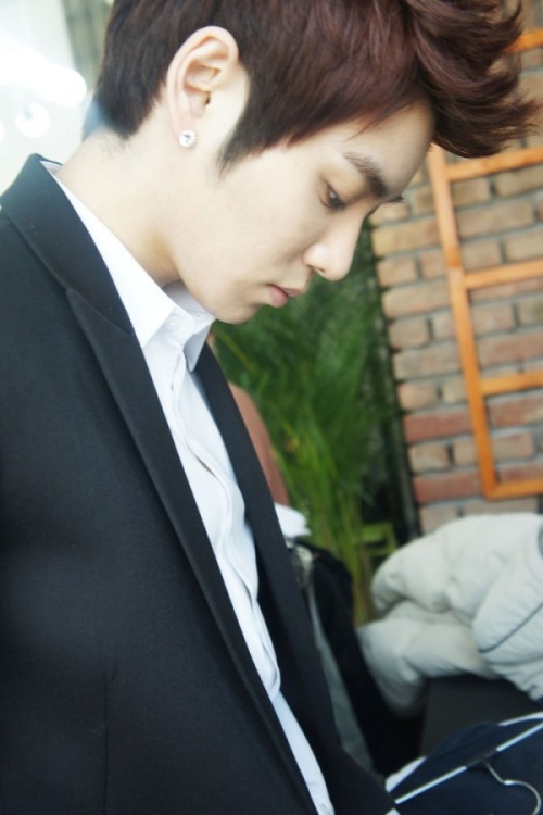 F.CUZ 新成員 Raey Hyun