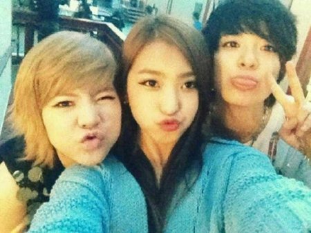 Sunny 寶拉 Amber