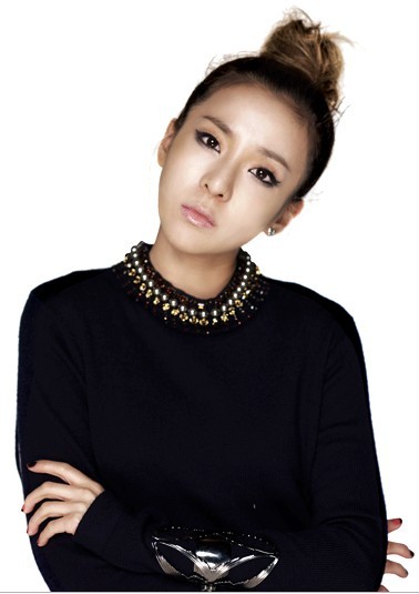 2NE1 Dara