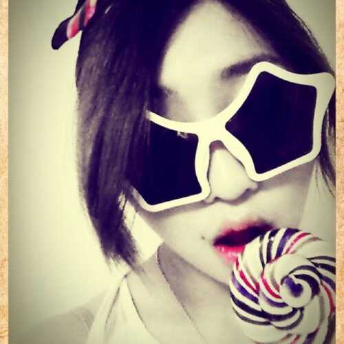 2NE1 Minzy