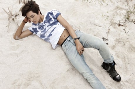 'GQ' & 'Vogue Girl' ─ KAI