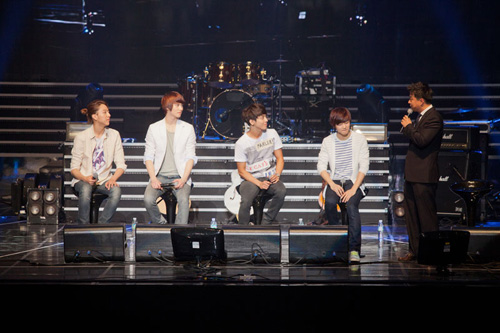 CNBLUE Fan Meeting