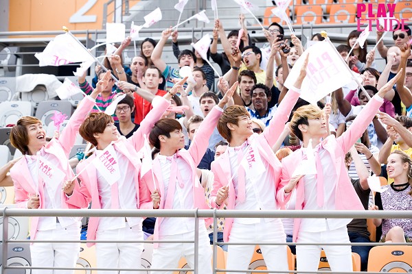 SHINee 4周年