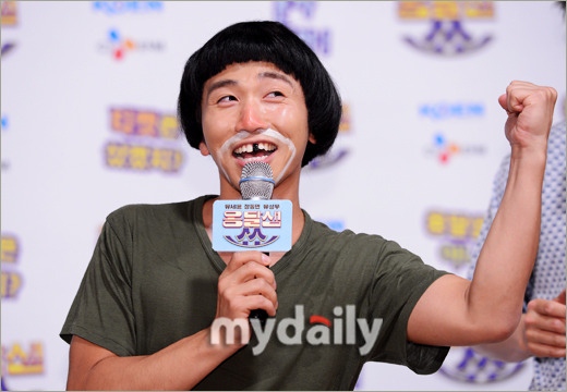 劉世允 (Yoo Sae Yoon)