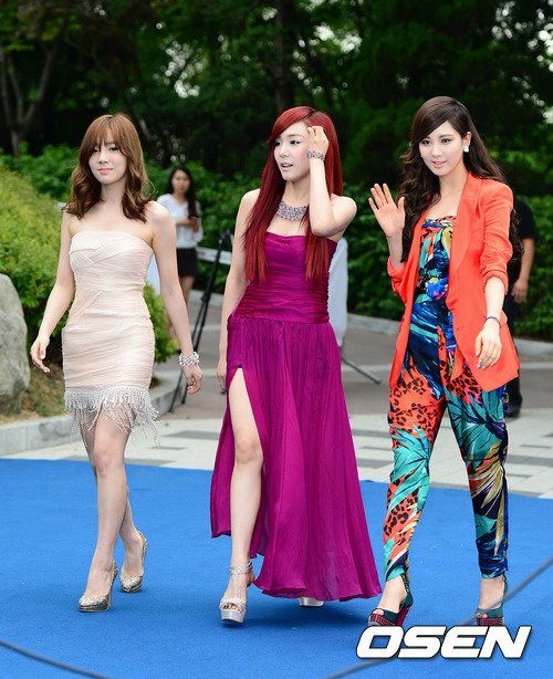 20's Choice 藍毯 ─ TaeTiSeo 20's Choice 藍毯 ─ TaeTiSeo