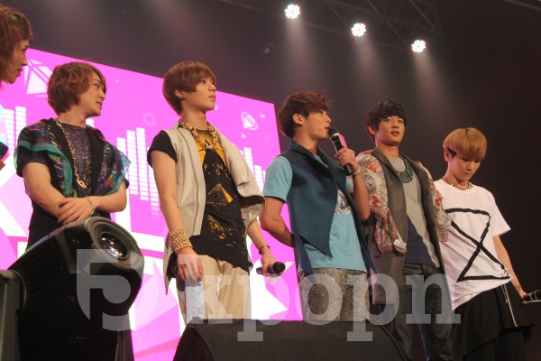 SHINee 粉紅派對片段