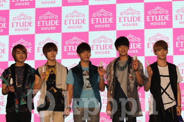 Shinee 記者會