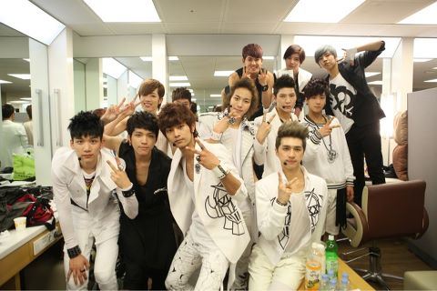 VIXX INFINITE N 推特