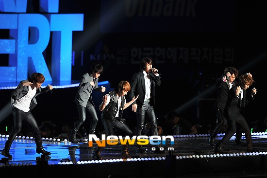 BEAST - Dream Concert BEAST - Dream Concert