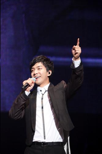 李昇基日本演唱會