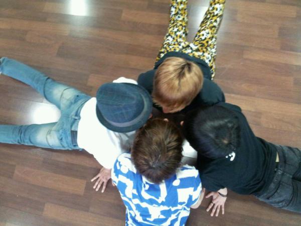 Super Junior 的伸展運動