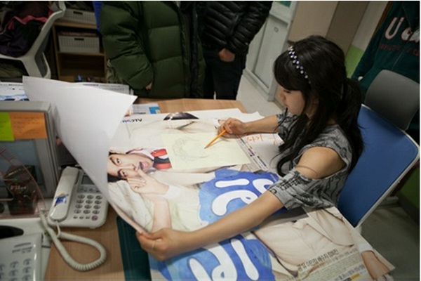 Suzy 畫 BIG 的角色 Suzy 畫 BIG 的角色