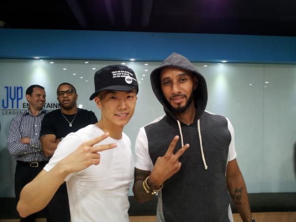 祐榮 & Swizz Beatz