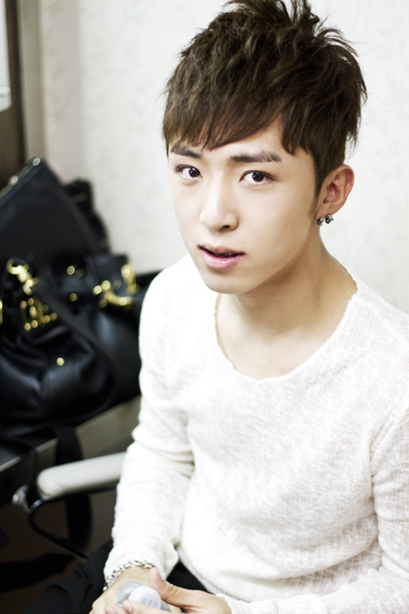 大國男兒 Hyunmin 大國男兒 Hyunmin