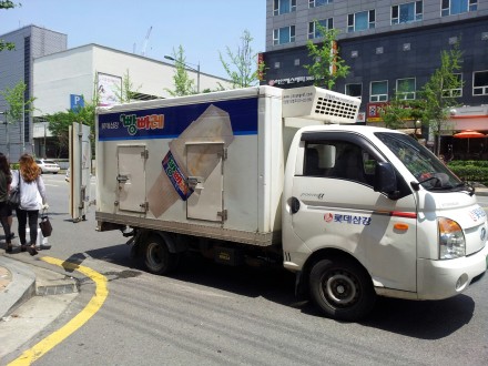 利特 ELF 雪糕車