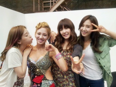 太妍-孝淵-Tiffany-Yuri 太妍-孝淵-Tiffany-Yuri