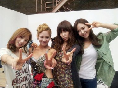 太妍-孝淵-Tiffany-Yuri 太妍-孝淵-Tiffany-Yuri
