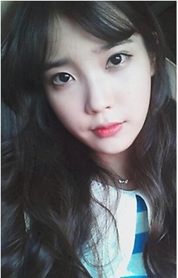 IU 清純自拍