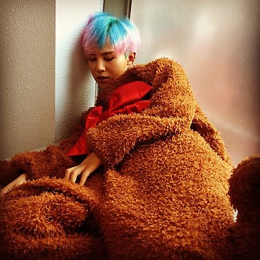 BIGBANG G-Dragon 人氣歌謠扮熊