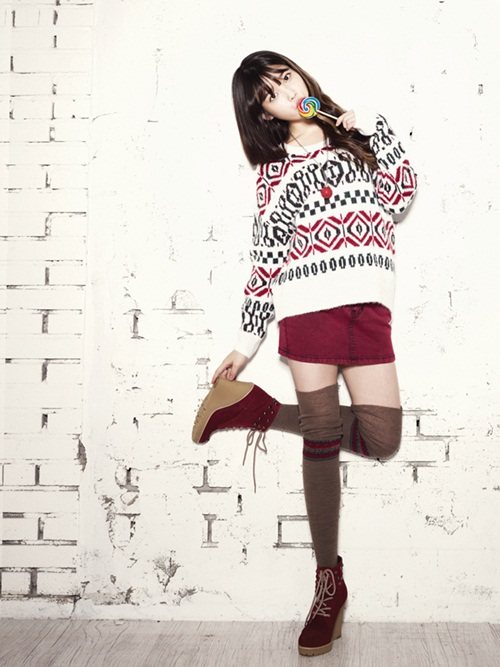 IU G by GUESS 2