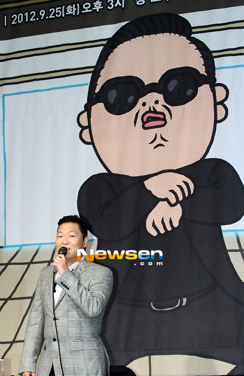 PSY 回國記者會