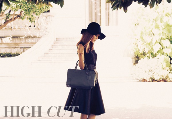 金荷娜 (High Cut)