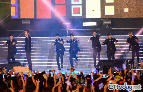 120911 - 台南國際友好音樂節 - EXO-M