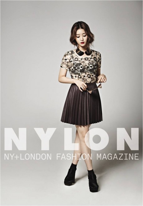 智恩 (NYLON) 2012,10月號
