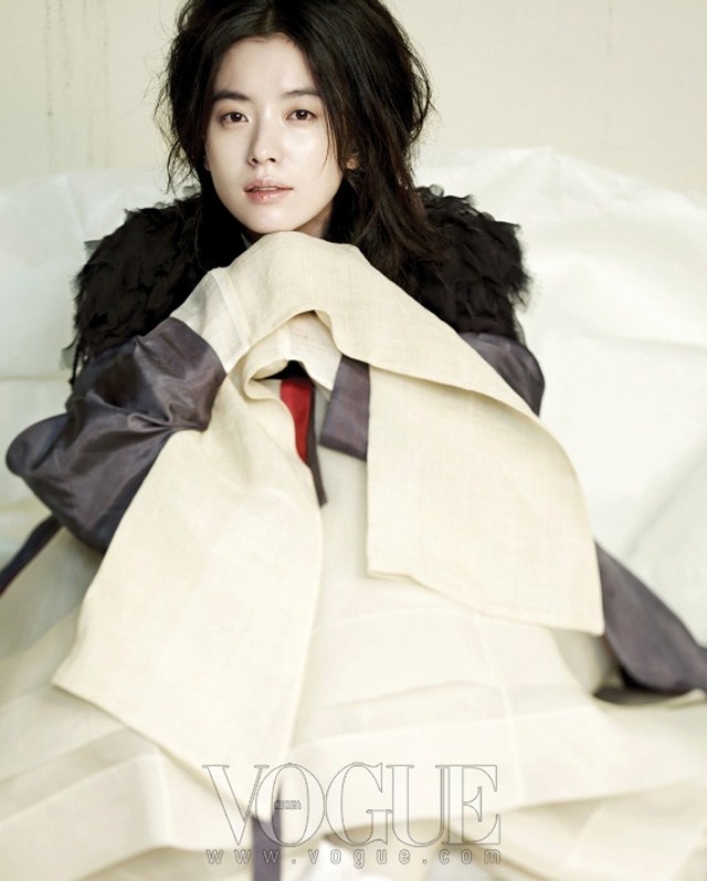韓孝周 (韓孝珠) VOGUE 2012.Sep