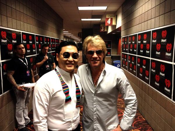 PSY & 邦喬飛