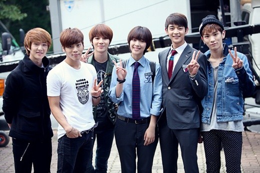 SHINee & Sulli