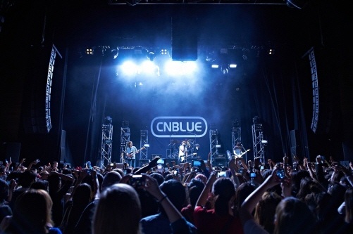 CNBLUE (英國演唱會)
