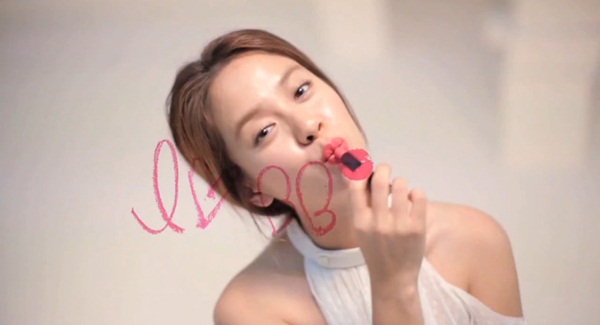 宋智孝 (Bobbi Brown)