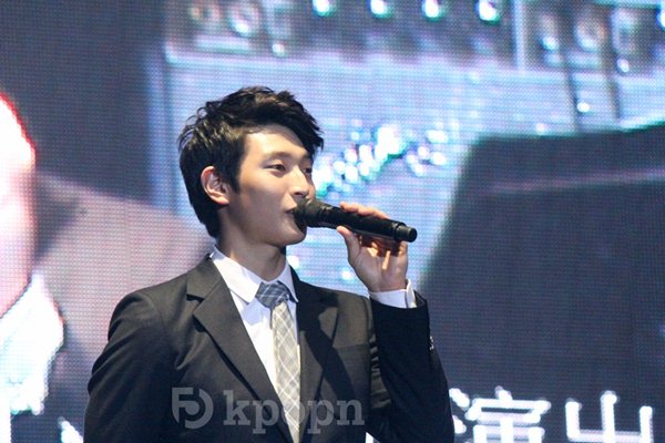 珍雲,香港場演場會 珍雲,香港場演場會