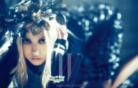 閔孝琳 W Korea 1