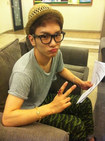 SHINee KEY ，生日快樂！