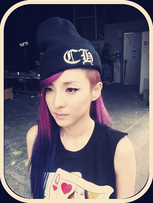 2NE1 Dara