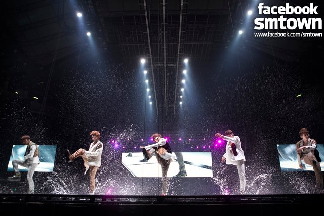 SHINee SHINee