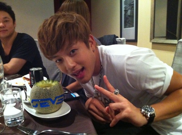 SE7EN