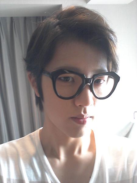 INFINITE 李成烈 Twitter 自拍
