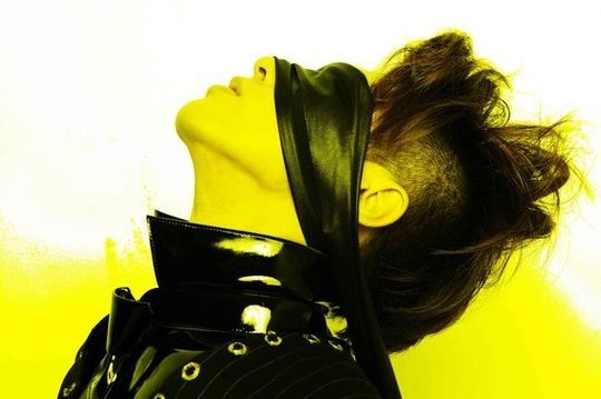東方神起 120924 "Catch Me" 概念照:允浩 東方神起 120924 "Catch Me" 概念照:允浩