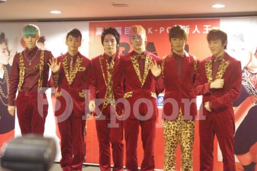 20120921 B.A.P 記者會