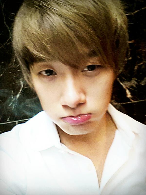 FTIsland 敏煥 自拍