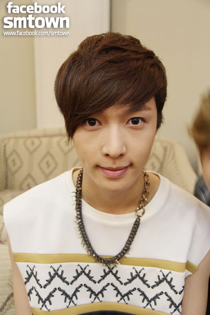 EXO-M LAY