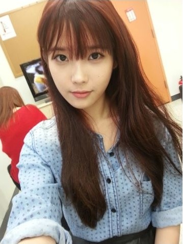 IU 自拍照
