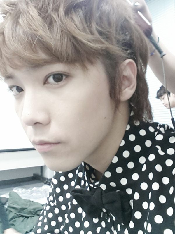 FTIsland 洪基 自拍
