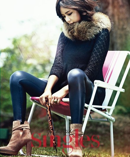 黃靜茵 (Singles 2012.11)