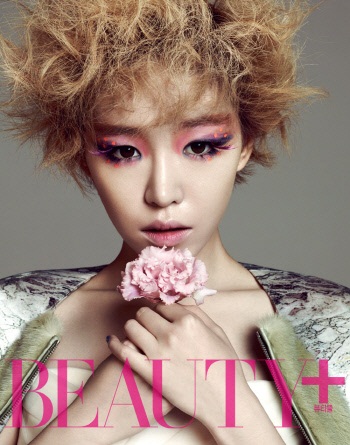 佳人 (BEAUTY+ 2012.11) 佳人 (BEAUTY+ 2012.11)
